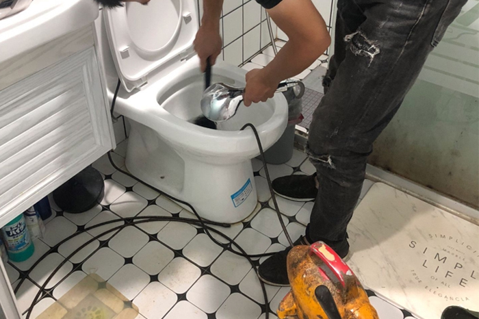 余江疏通下水道