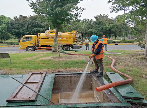 余江化油池清理
